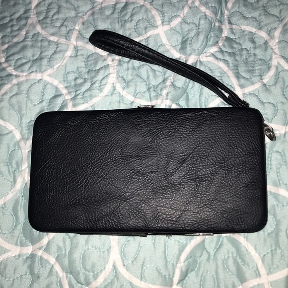 Wallet - Picture 3 of 3